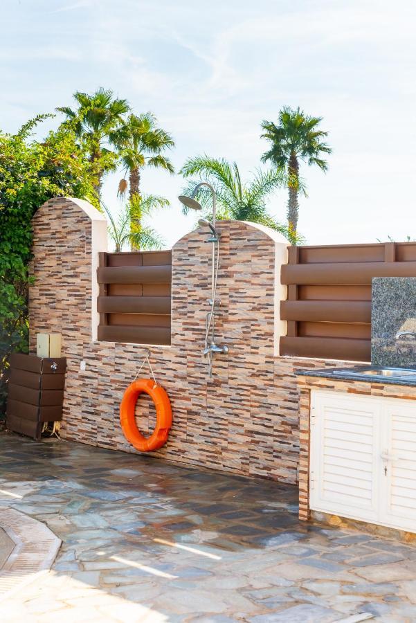 איה נאפה Sea Front Oceanus H2 By Ezoria Villas מראה חיצוני תמונה