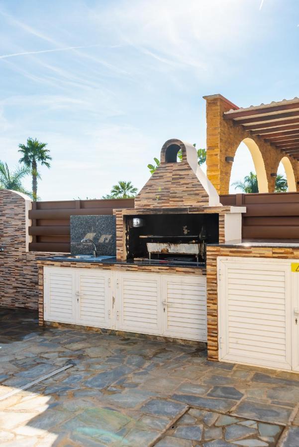 איה נאפה Sea Front Oceanus H2 By Ezoria Villas מראה חיצוני תמונה