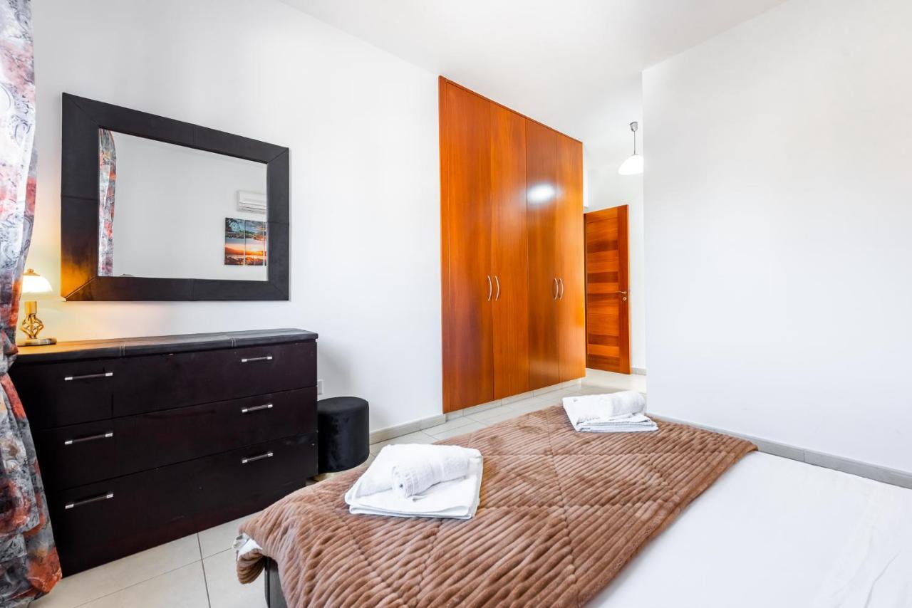 איה נאפה Sea Front Oceanus H2 By Ezoria Villas מראה חיצוני תמונה